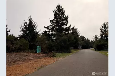 448 Sextans Avenue SW, Ocean Shores, WA 98569 - Photo 2