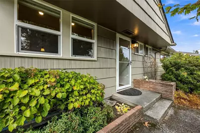 3566 Sunset Drive W, University Place, WA 98466 - Photo 12