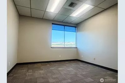 353 Malaga-Alcoa Highway #6, Wenatchee, WA 98801 - Photo 4