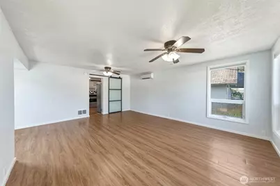 126 SE 3rd Ave, Milton-Freewater, OR 97862 - Photo 8