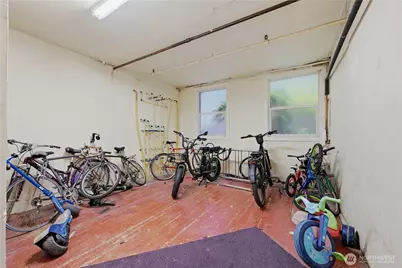 7 Harrison Street #2, Seattle, WA 98109 - Photo 16