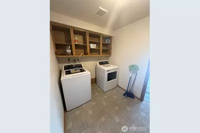 15406 SE 176th Place, Renton, WA 98058 - Photo 10