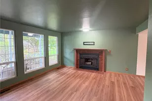 15406 SE 176th Pl, Renton, WA 98058 - Photo 2
