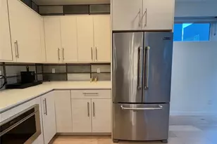 2617 3rd Ave W, Seattle, WA 98119 - Photo 10