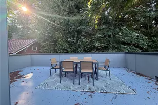 2617 3rd Ave W, Seattle, WA 98119 - Photo 22