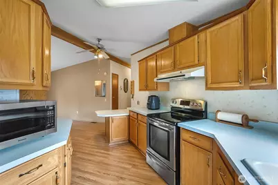 12500 NE 197th Court, Bothell, WA 98011 - Photo 16