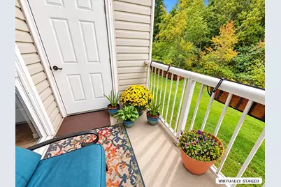 31900 104th Avenue SE #E206, Auburn, WA 98092 - Photo 8