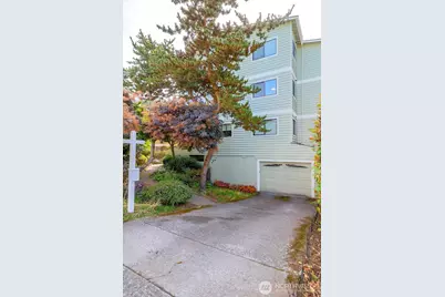 731 N 94th Street #8, Seattle, WA 98103 - Photo 34