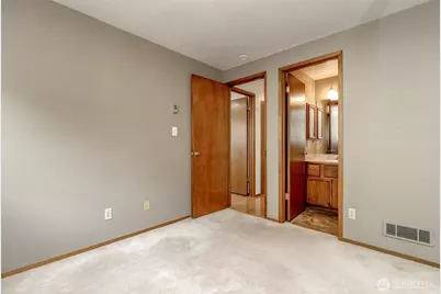 731 N 94th Street #8, Seattle, WA 98103 - Photo 30