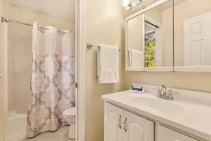 15219 78th Ave NE, Kenmore, WA 98028 - Photo 28