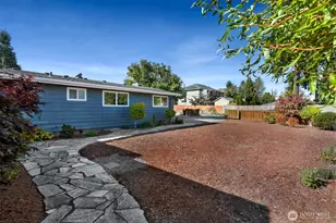 12103 Gibson Rd, Everett, WA 98204 - Photo 24