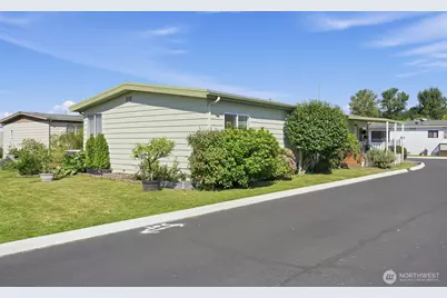 10628 60th Street Court E #140, Puyallup, WA 98372 - Photo 4