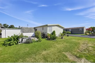 10628 60th Street Court E #140, Puyallup, WA 98372 - Photo 8