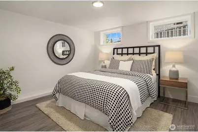 5108 Woodlawn Avenue N, Seattle, WA 98103 - Photo 32