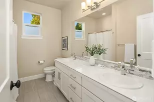 10805 NE 190th Pl, Bothell, WA 98011 - Photo 32