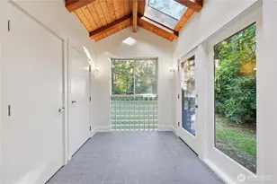 14329 Komedal Rd NE, Bainbridge Island, WA 98110 - Photo 4