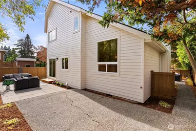 7312 Fauntleroy Way SW, Seattle, WA 98136 - Photo 36