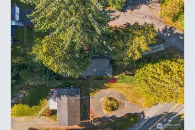 18709 Ballinger Way NE, Lake Forest Park, WA 98155 - Photo 38