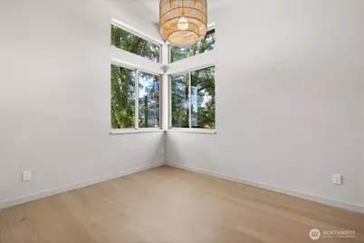 3454 33rd Avenue W, Seattle, WA 98199 - Photo 24