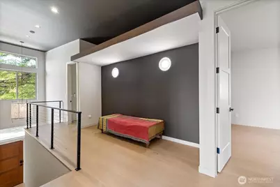 3454 33rd Avenue W, Seattle, WA 98199 - Photo 20