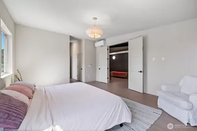3454 33rd Avenue W, Seattle, WA 98199 - Photo 18