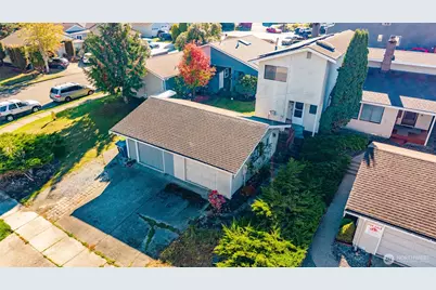 2218 E Fulton Street, Mount Vernon, WA 98273 - Photo 2