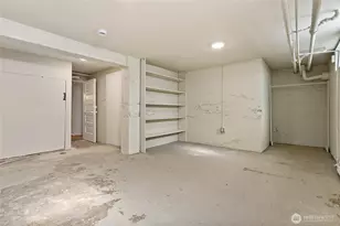800 E Laurel St, Bellingham, WA 98225 - Photo 32