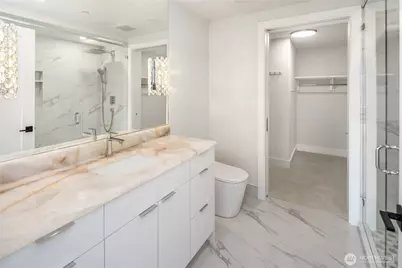 650 Bellevue Way NE #3303, Bellevue, WA 98004 - Photo 16