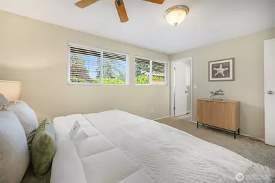 136 128th Avenue NE, Bellevue, WA 98005 - Photo 20