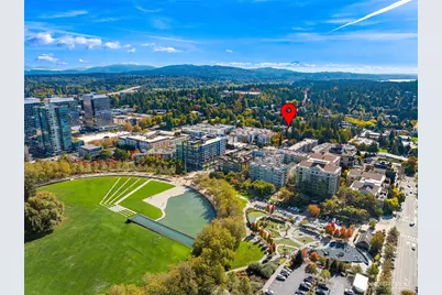 150 102nd Avenue SE #306, Bellevue, WA 98004 - Photo 22