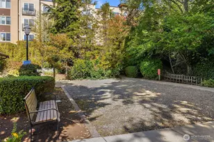 150 102nd Ave SE, Bellevue, WA 98004 - Photo 30