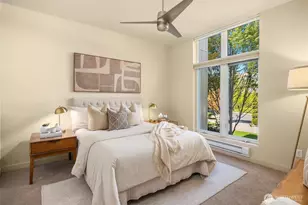 150 102nd Ave SE, Bellevue, WA 98004 - Photo 8