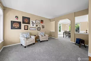 9818 S 220th Pl, Kent, WA 98031 - Photo 4