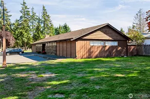 5220 SW 176th St, Lynnwood, WA 98037 - Photo 32