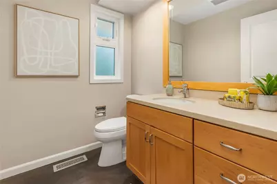 7803 89th Place SE, Mercer Island, WA 98040 - Photo 18