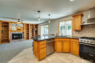 1407 NW 4th St, Battle Ground, WA 98604 - Photo 2