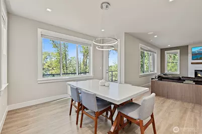 11030 SE 60th Lane, Bellevue, WA 98006 - Photo 12