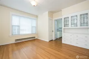 1012 Queen Anne Ave N, Seattle, WA 98109 - Photo 14