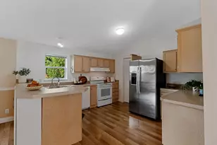12608 NE Hollyhills Dr, Bothell, WA 98011 - Photo 40