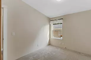 12608 NE Hollyhills Dr, Bothell, WA 98011 - Photo 12