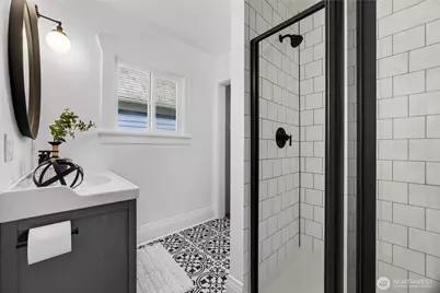 2320 McDougall Avenue, Everett, WA 98201 - Photo 20