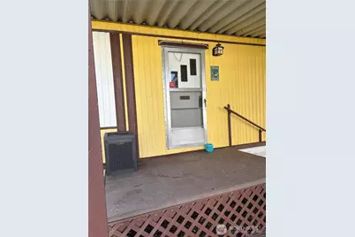 19411 1st Avenue Ct E #22, Spanaway, WA 98387 - Photo 2