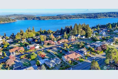 3218 Viewcrest Drive NE, Bremerton, WA 98310 - Photo 38