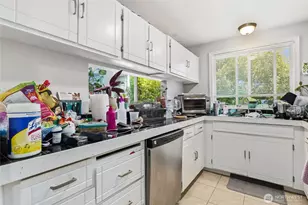 14333 32nd Ave NE, Seattle, WA 98125 - Photo 14