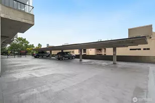 601 Belmont Ave E, Seattle, WA 98102 - Photo 34
