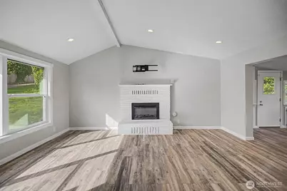 1251 S 230th Street, Des Moines, WA 98198 - Photo 14