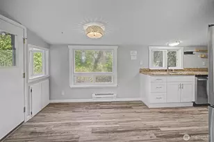 1251 S 230th St, Des Moines, WA 98198 - Photo 20