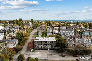 303 N 44th St, Seattle, WA 98103 - Photo 30
