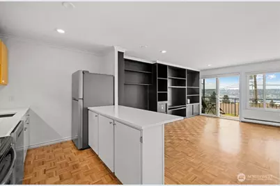 303 N 44th Street #203, Seattle, WA 98103 - Photo 14