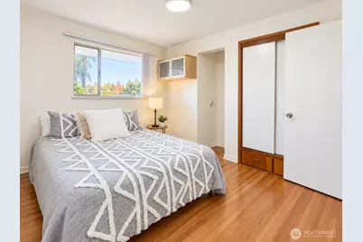851 SW 116th Street, Seattle, WA 98146 - Photo 14